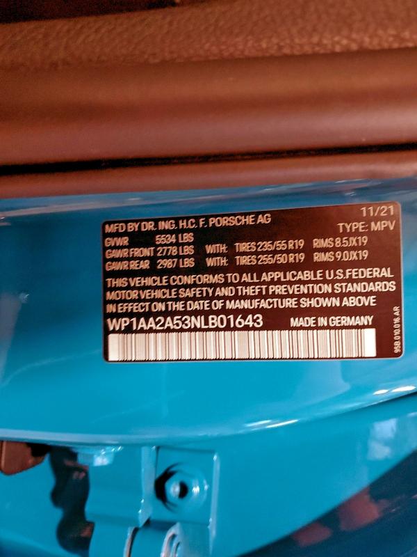 Фото 13 - PORSCHE MACAN