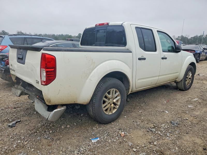 Фото 3 - NISSAN FRONTIER