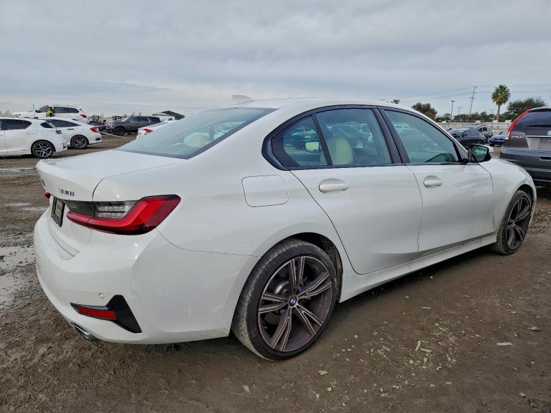 Фото 3 - BMW 3 SERIES