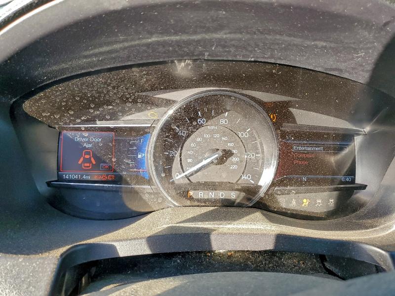 Фото 9 - FORD EXPLORER