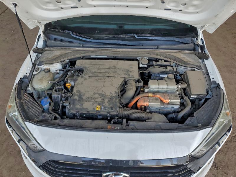 Фото 11 - HYUNDAI IONIQ