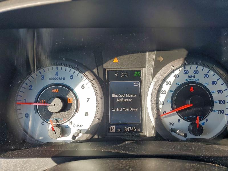 Фото 9 - TOYOTA SIENNA