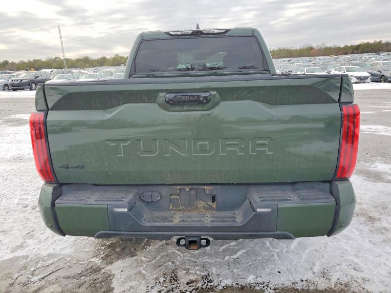 Фото 6 - TOYOTA TUNDRA