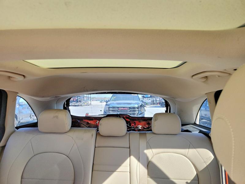 Фото 10 - MERCEDES-BENZ GLC-CLASS