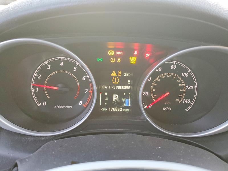 Фото 9 - MITSUBISHI OUTLANDER