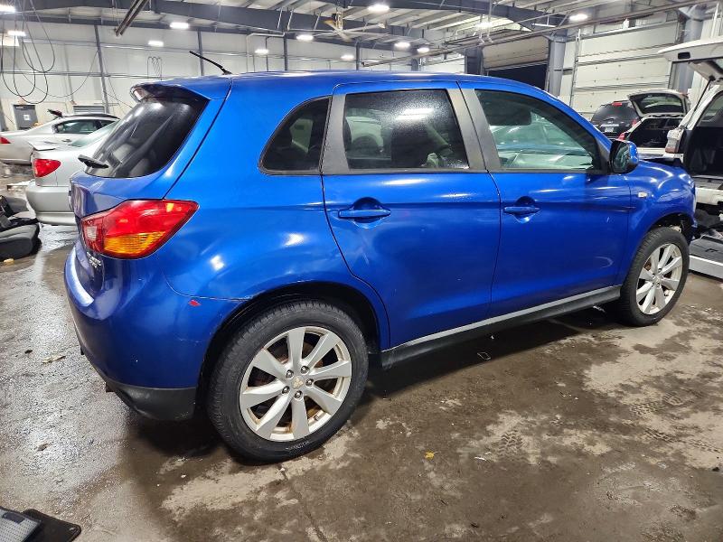 Фото 3 - MITSUBISHI OUTLANDER