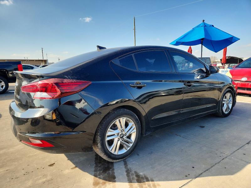 Фото 3 - HYUNDAI ELANTRA