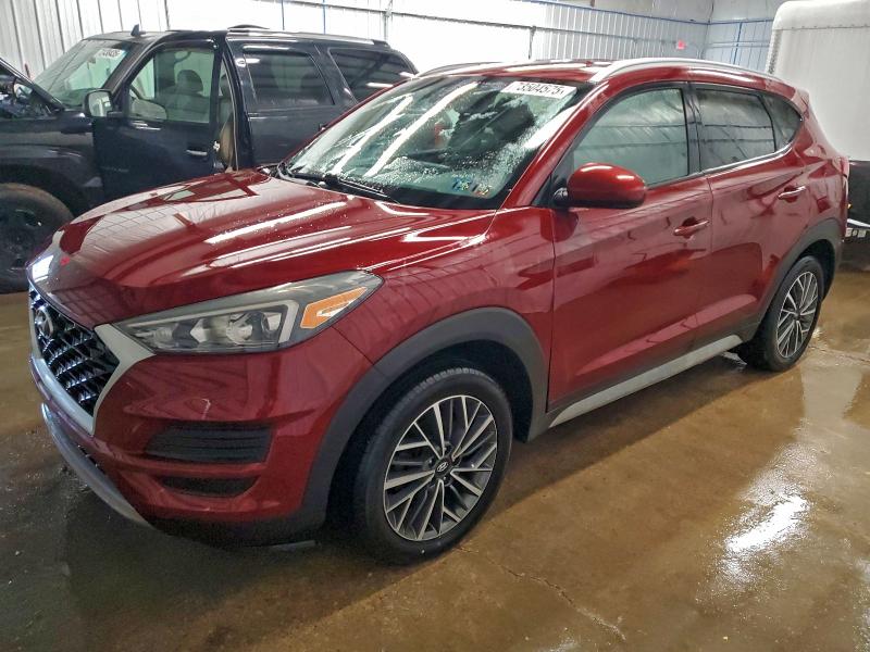 Фото 1 - HYUNDAI TUCSON