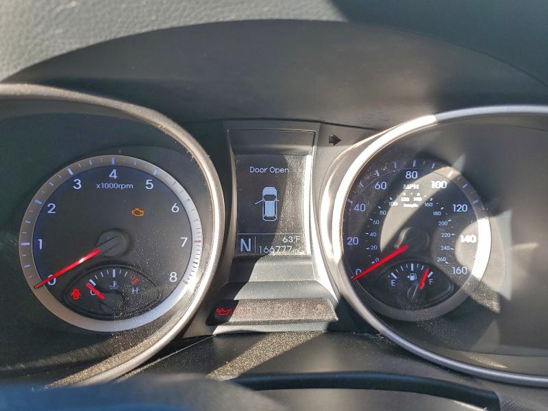 Фото 9 - HYUNDAI SANTA FE