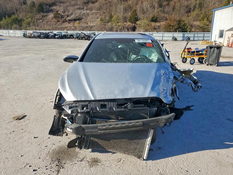 Фото 5 - HYUNDAI SONATA