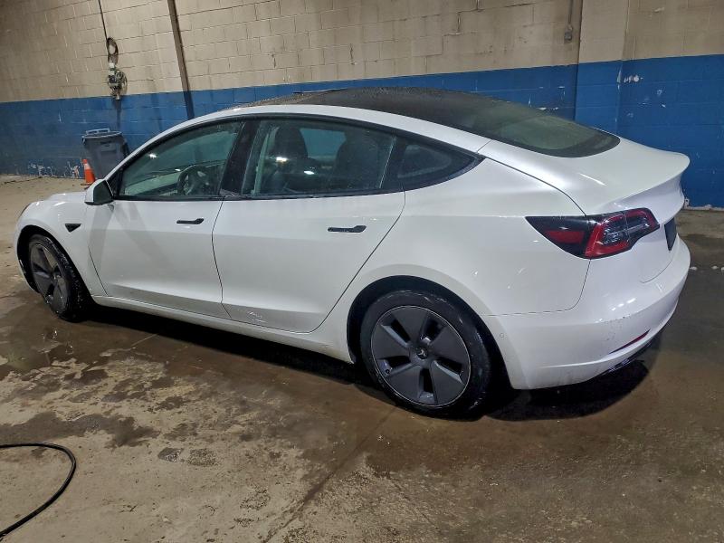 Фото 2 - TESLA MODEL 3