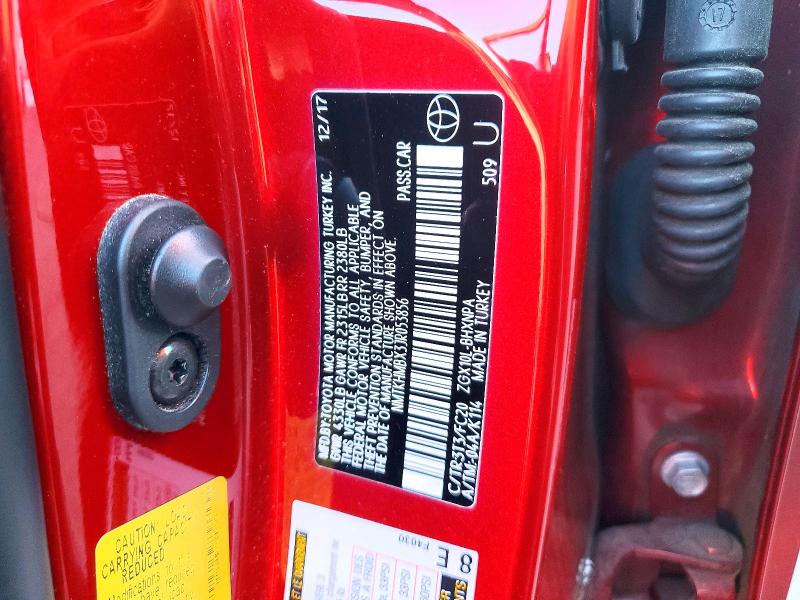 Фото 12 - TOYOTA C-HR