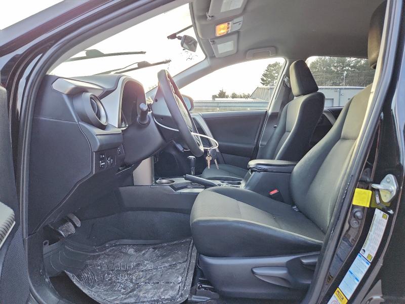 Фото 7 - TOYOTA RAV4