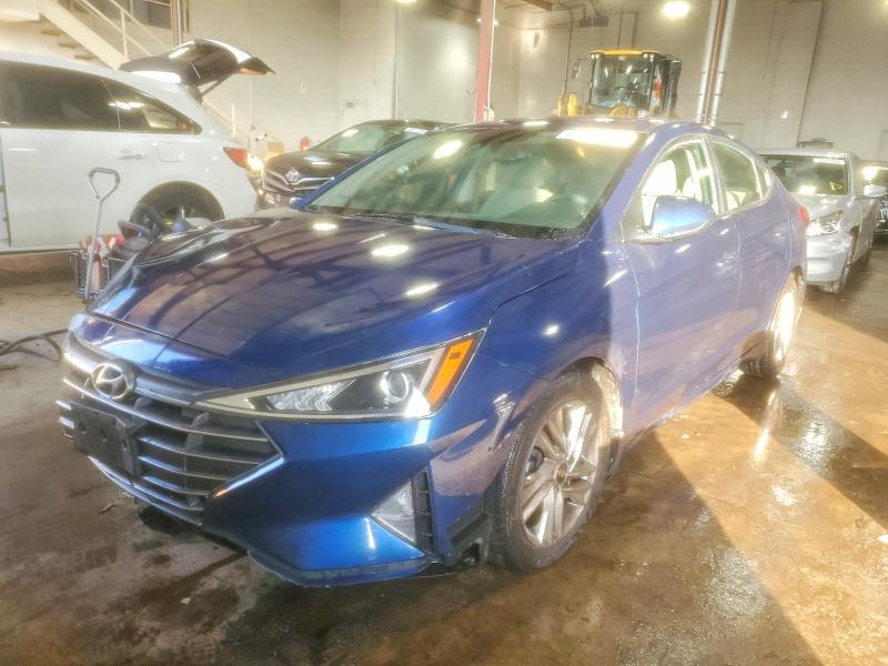 Фото 1 - HYUNDAI ELANTRA