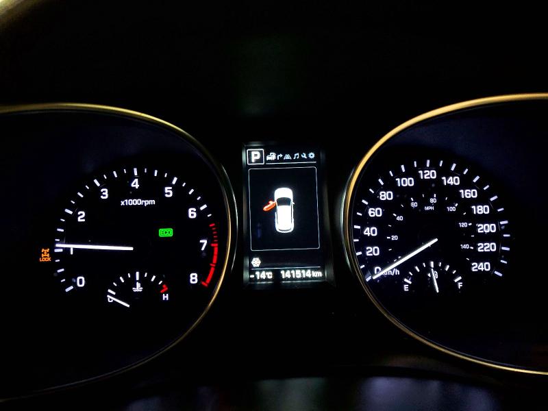 Фото 9 - HYUNDAI SANTA FE