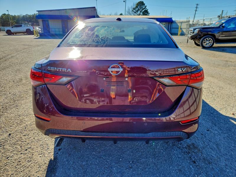 Фото 6 - NISSAN SENTRA