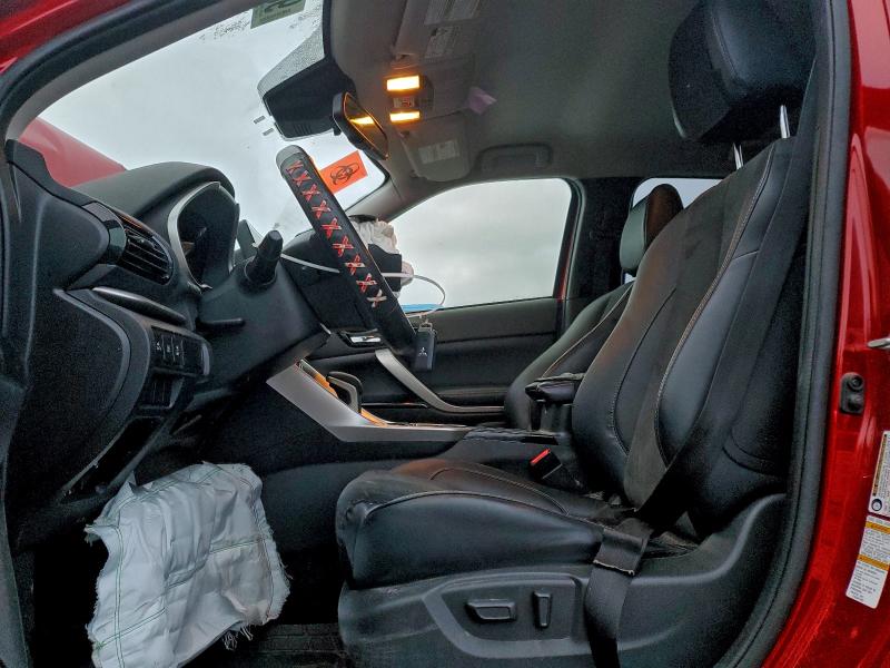 Фото 7 - MITSUBISHI ECLIPSE