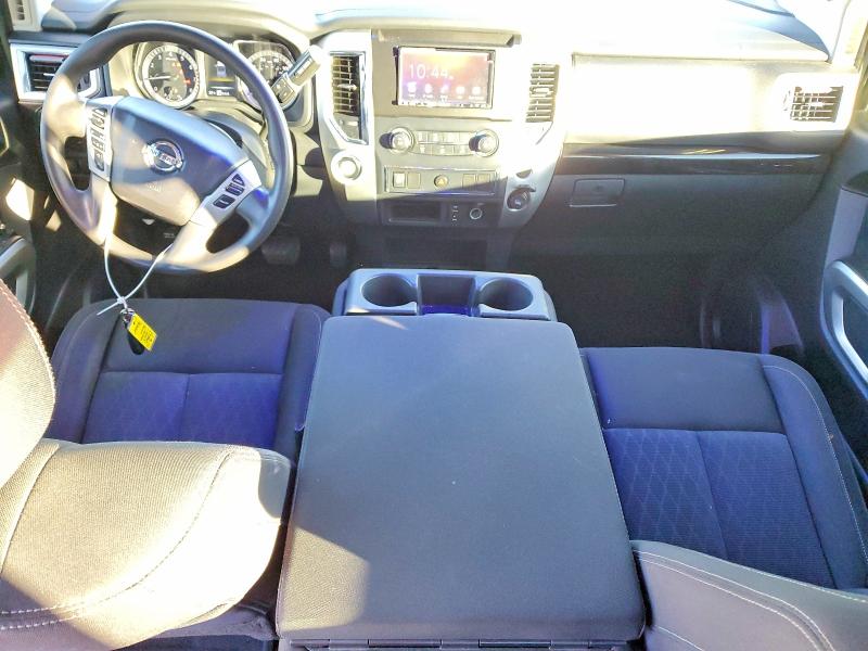 Фото 8 - NISSAN TITAN