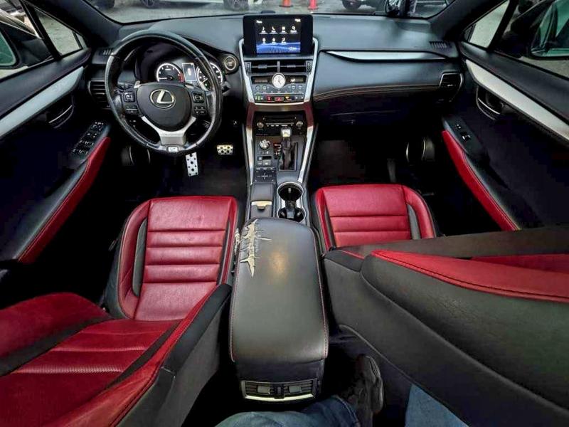 Фото 9 - LEXUS NX