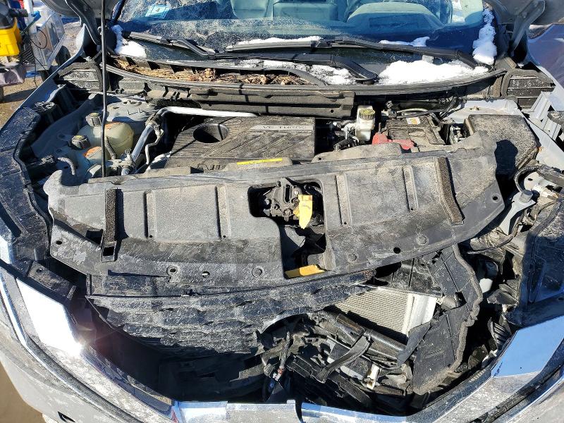 Фото 12 - NISSAN ROGUE