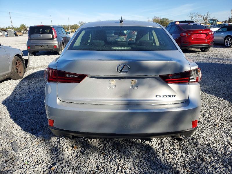 Фото 6 - LEXUS IS