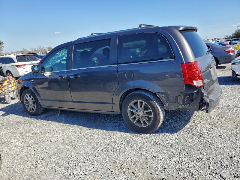 Фото 2 - DODGE CARAVAN