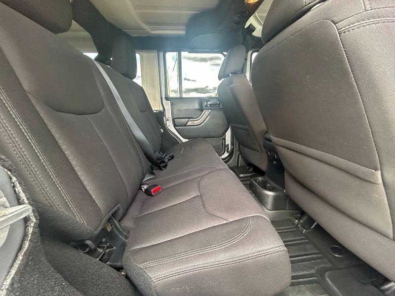 Фото 6 - JEEP WRANGLER