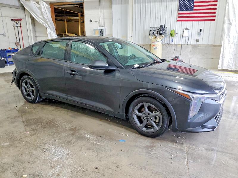 Фото 4 - KIA K4 LX