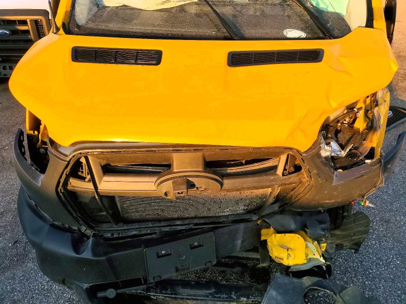 Фото 12 - FORD TRANSIT