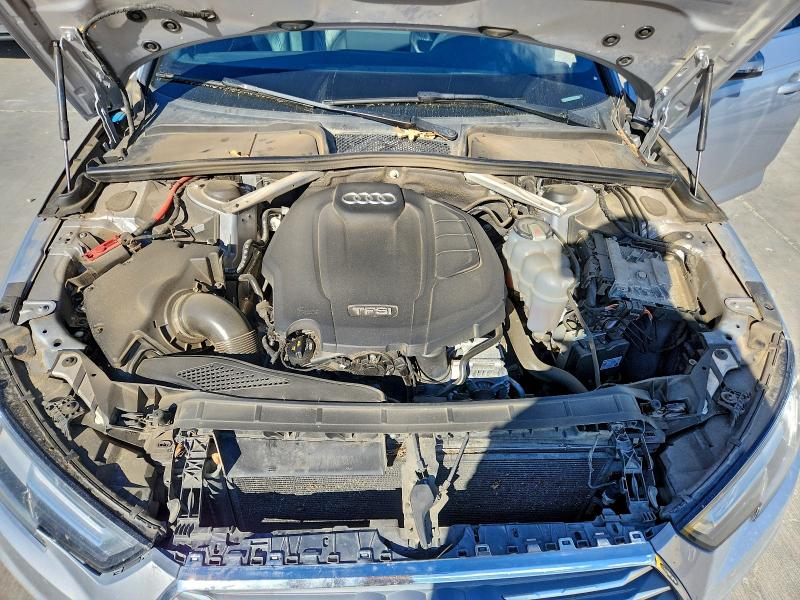 Фото 11 - AUDI A4