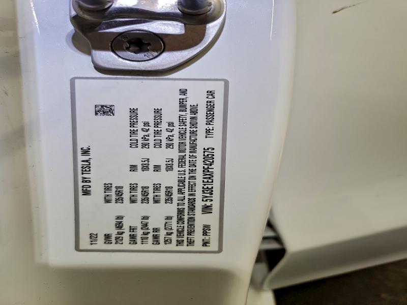 Фото 13 - TESLA MODEL 3