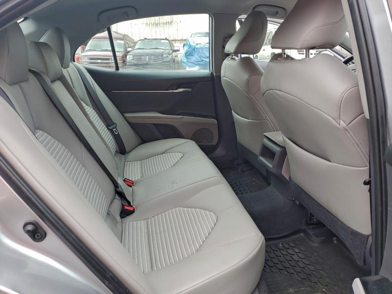 Фото 10 - TOYOTA CAMRY