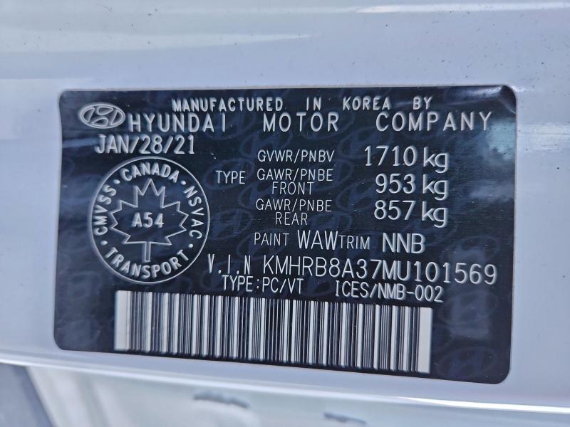 Фото 13 - HYUNDAI VENUE