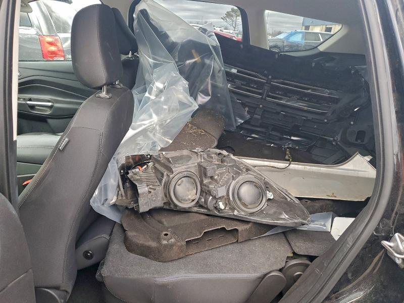 Фото 10 - FORD ESCAPE