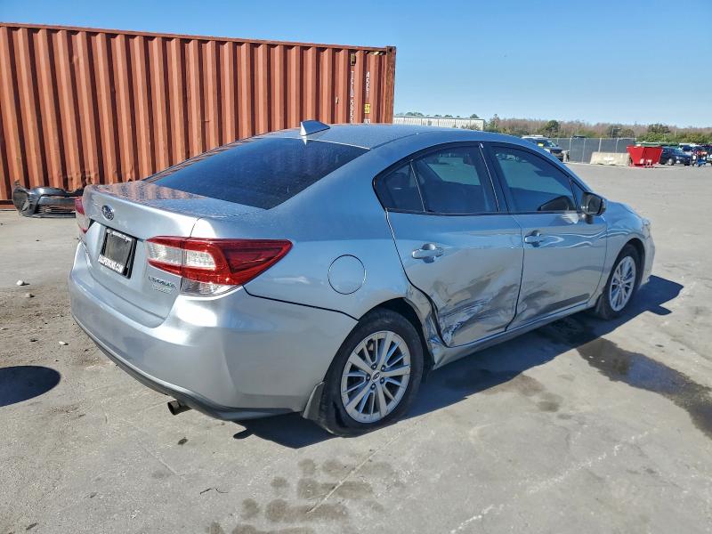 Фото 3 - SUBARU IMPREZA