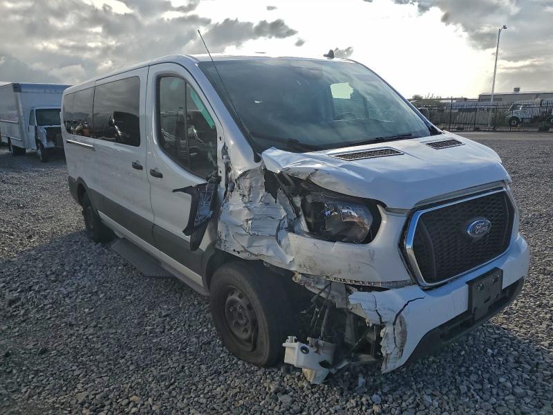 Фото 1 - FORD TRANSIT