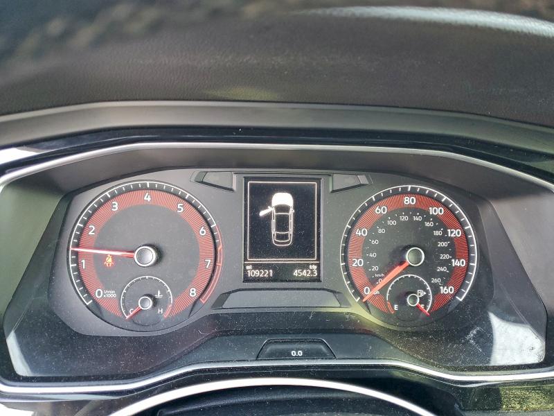 Фото 9 - VOLKSWAGEN JETTA