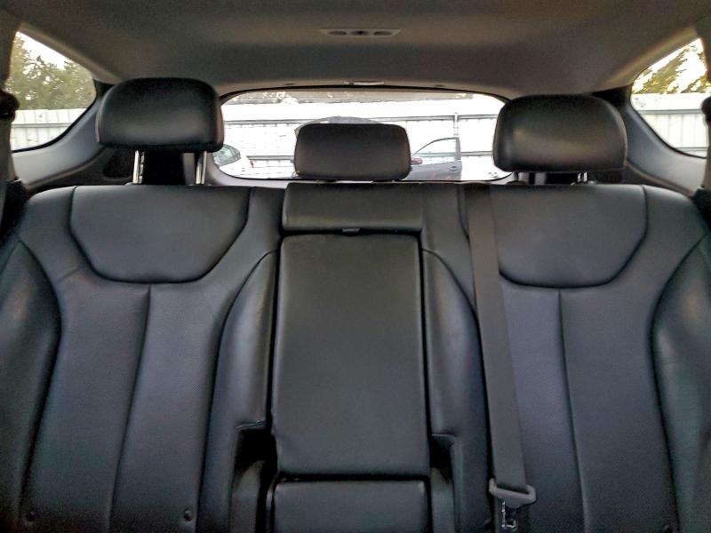 Фото 10 - HYUNDAI SANTA FE