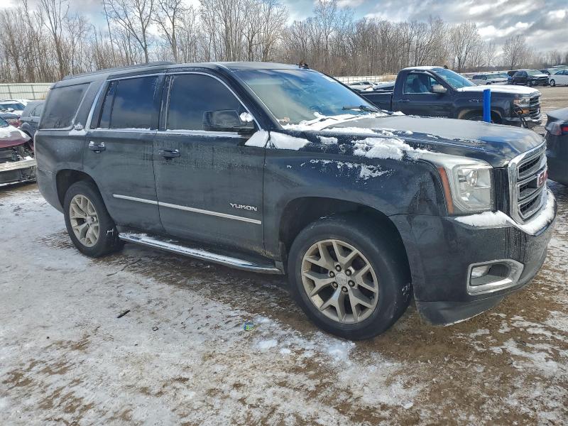Фото 4 - GMC YUKON