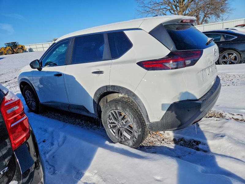 Фото 2 - NISSAN ROGUE