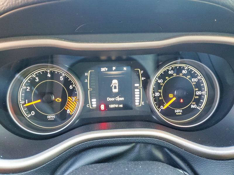 Фото 9 - JEEP GRAND CHER