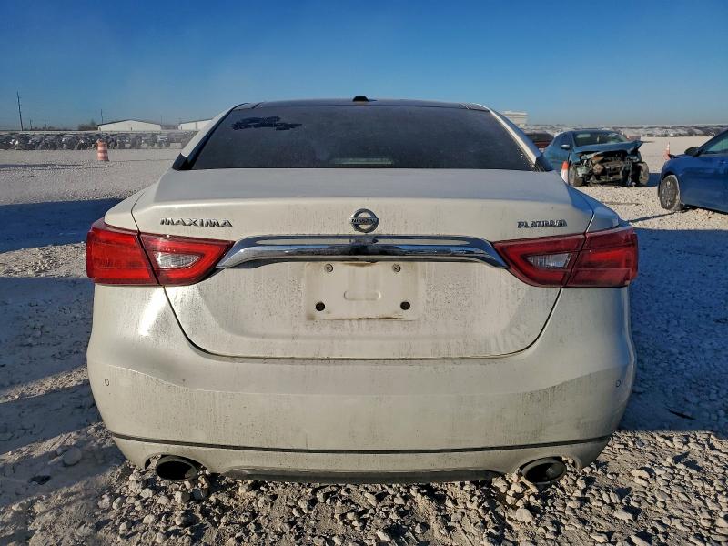 Фото 6 - NISSAN MAXIMA