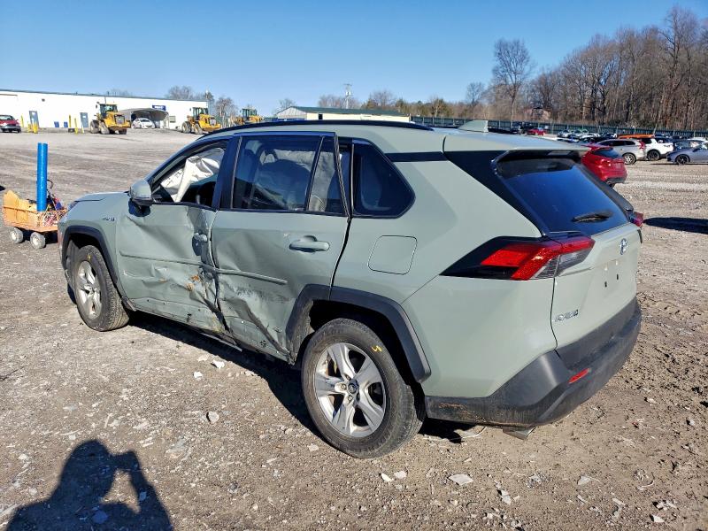 Фото 2 - TOYOTA RAV4