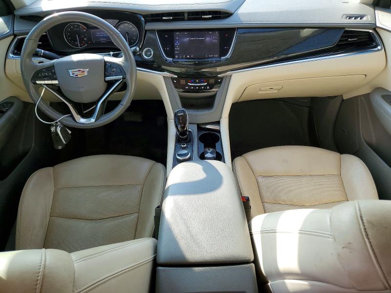 Фото 8 - CADILLAC XT6