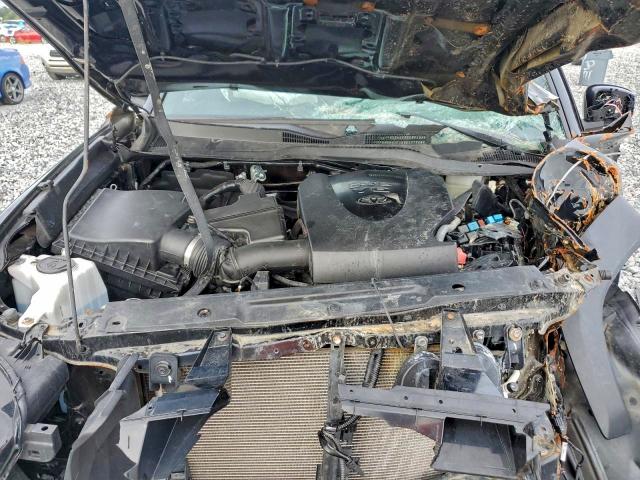 Фото 11 - TOYOTA TACOMA