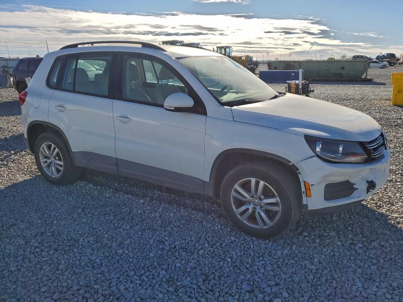 Фото 4 - VOLKSWAGEN TIGUAN