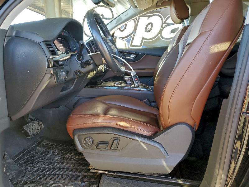 Фото 7 - AUDI Q7