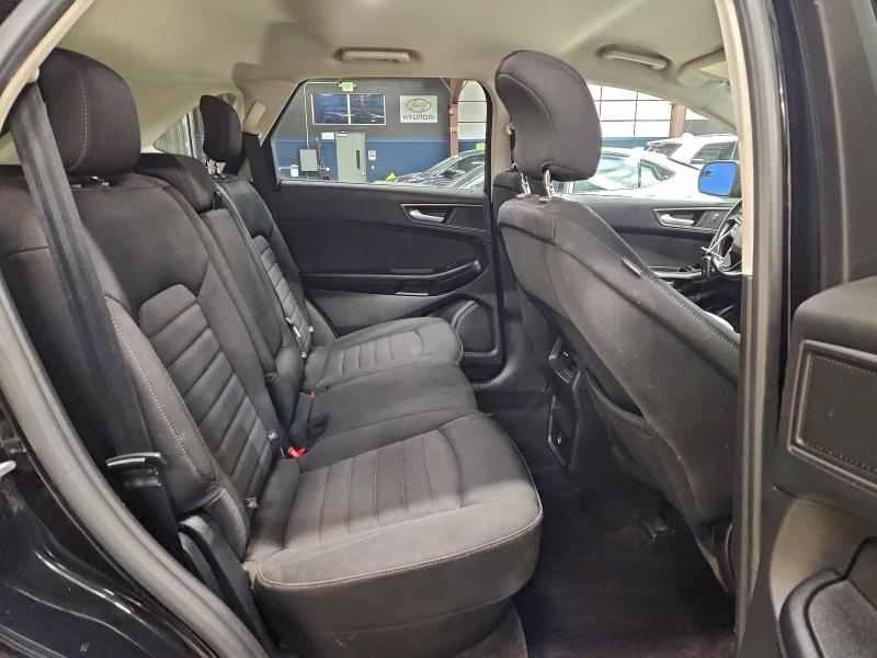 Фото 11 - FORD EDGE