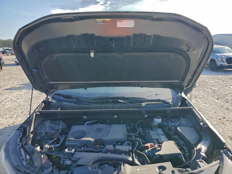 Фото 12 - TOYOTA RAV4