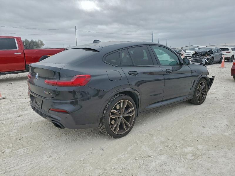 Фото 3 - BMW X4